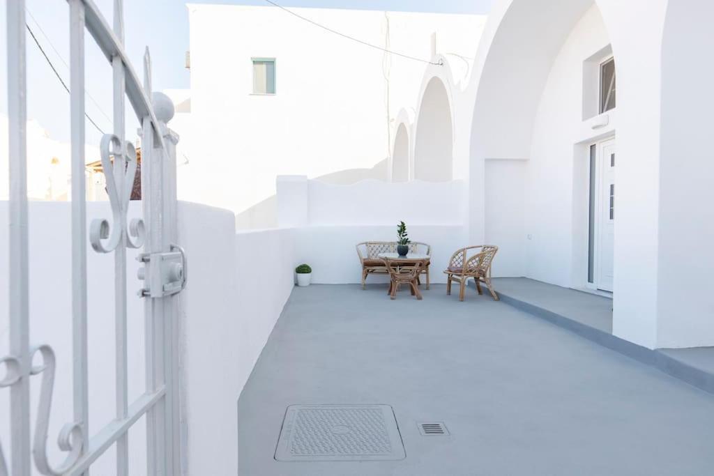 Yann House * Imerovigli (Santorini)